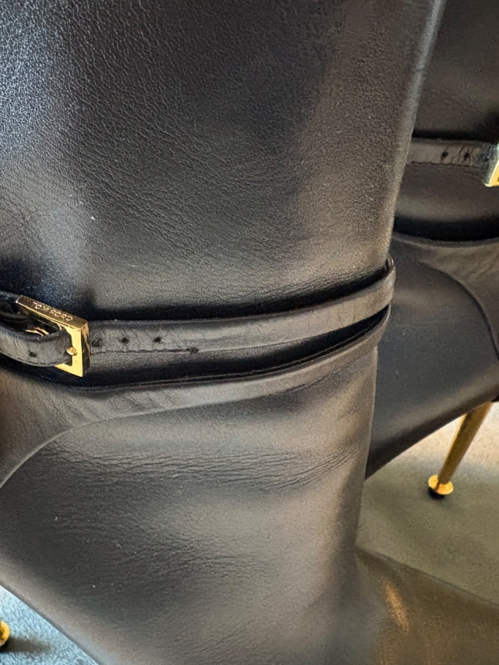 TOM FORD PADLOCK ANKLE BOOTIES - Picture 4 of 14